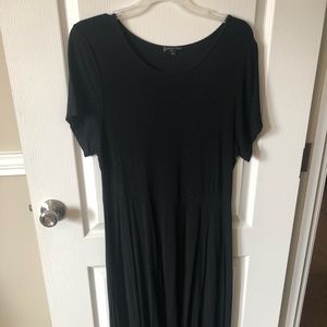 Black Midi Dress size Large